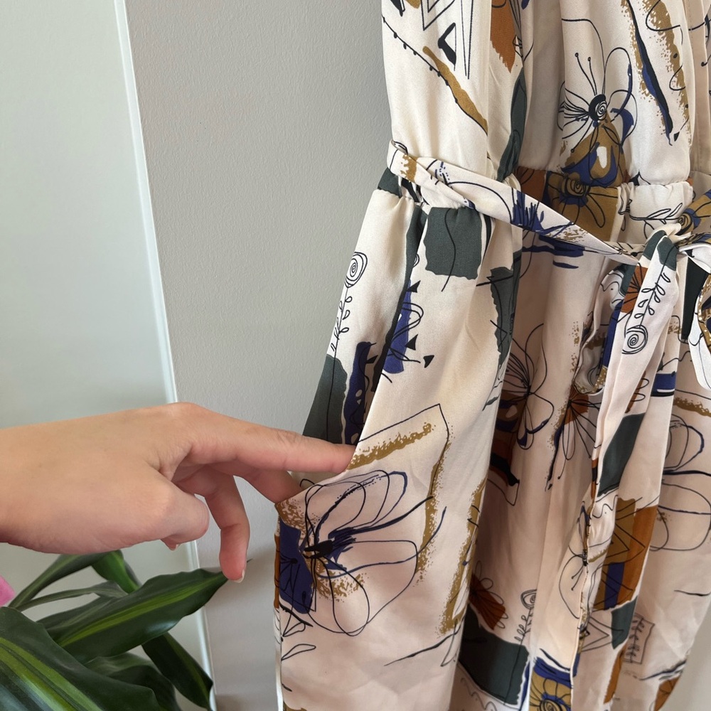 Abstract Print Jumpsuit - Picture 4 of 6